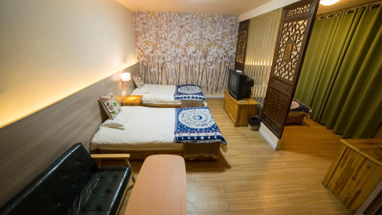 Huangshan Ancient Town Old Street Hostel Tunxi Exterior foto